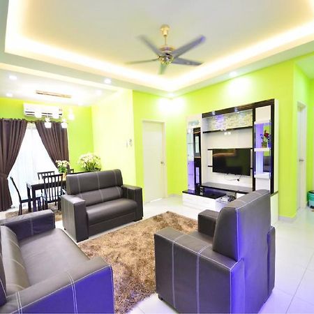 Johar Jantan Apartment Σαχ Αλάμ Εξωτερικό φωτογραφία